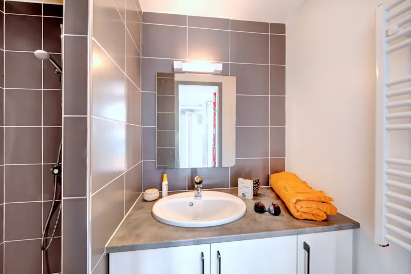 Maisonnette Standard 31M² (2 Chambres) Avec Tv Et Terrasse