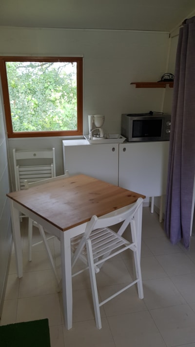Wooden cabin Insolite Nature 20 m² (2 bedrooms) - with private facilities