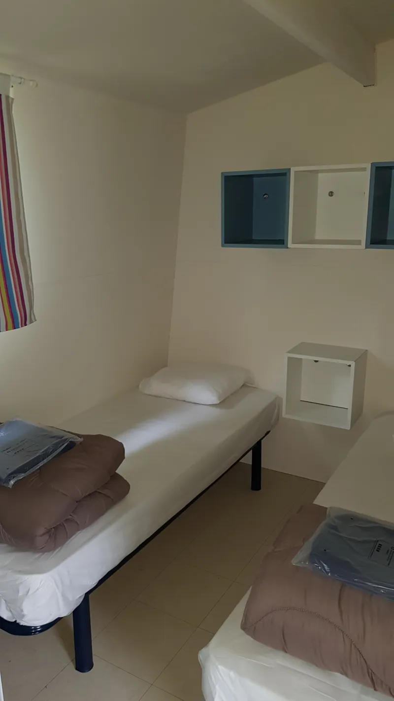 Hutte Insolite Nature 20 M² (2 Chambres) - Avec Sanitaires