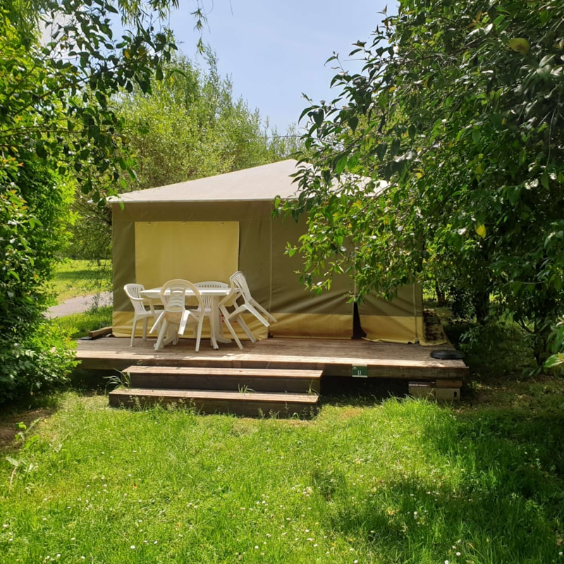 Zelt Lodge Nature Standard 25m² (2 zimmer) - ohne Sanitäranlagen + Terrasse