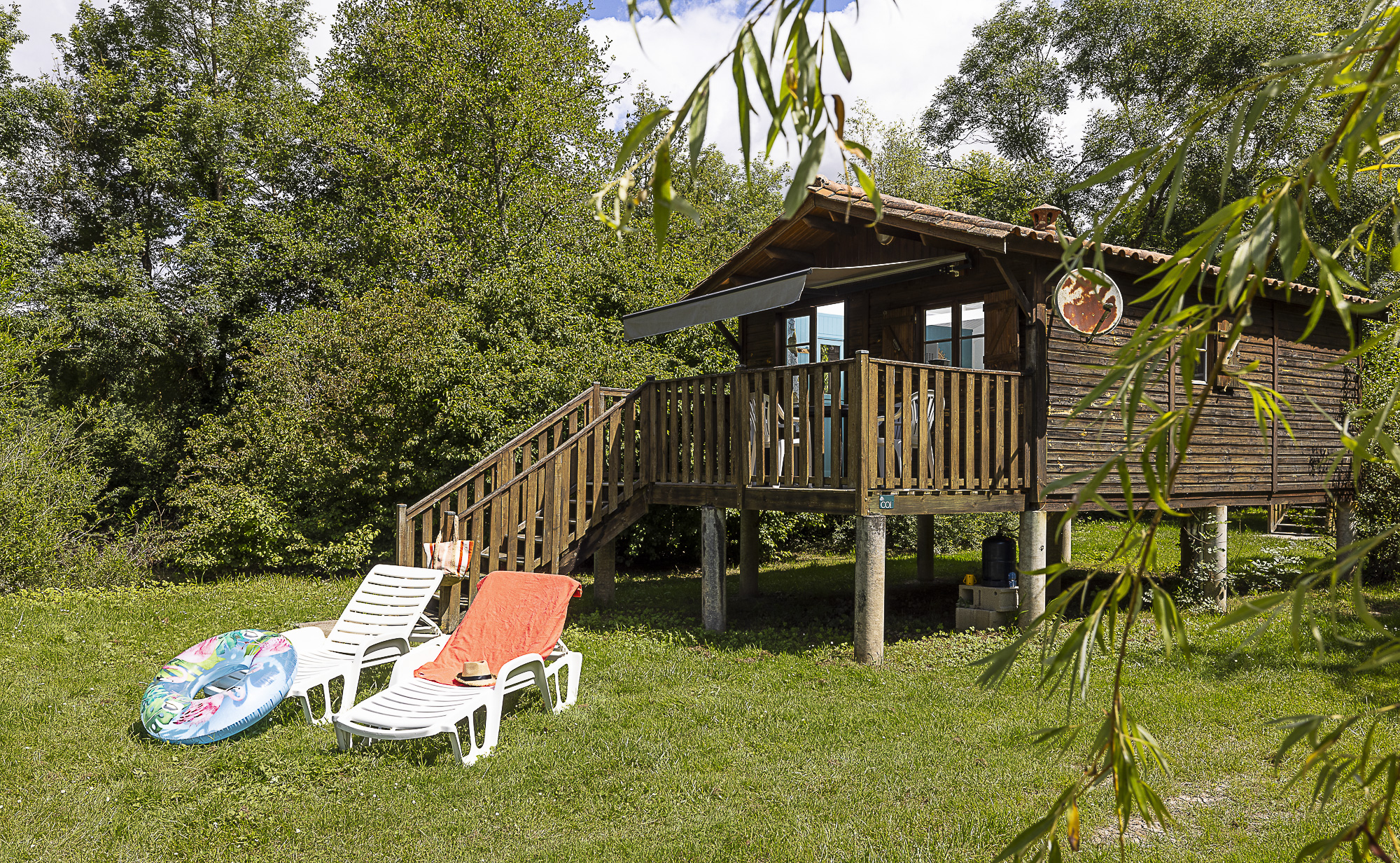 Accommodation - Chalet On Piles Confort 24M² (2 Bedrooms) + Terrace - Riverside - Flower Camping La Dordogne Verte