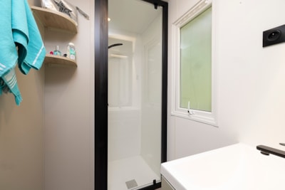 NEW// Mobile-home Premium 32m² (3 bedrooms) + TV + air-conditioning + terrace