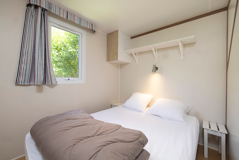 Mobilheim Standard 24m² (2 Schlafzimmer ) + TV + Klimaanlage + Terrasse