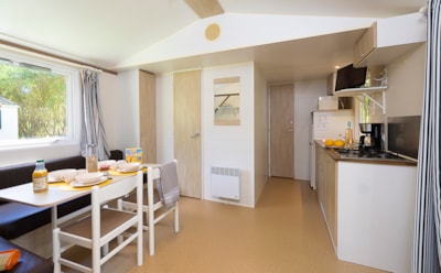 Mobile-home Standard 24m² (2 bedrooms) + TV + air-conditioning + terrace