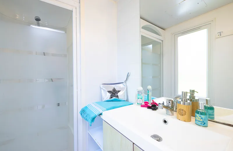 Mobil-Home Standard 32M² (3 Chambres) + Tv + Clim + Terrasse