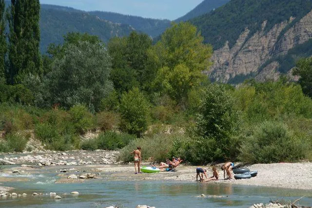 Camping L'Hirondelle France *****