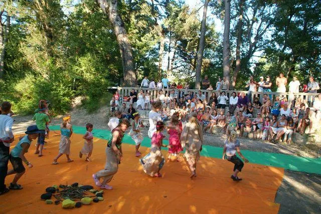 Camping L'Hirondelle France *****