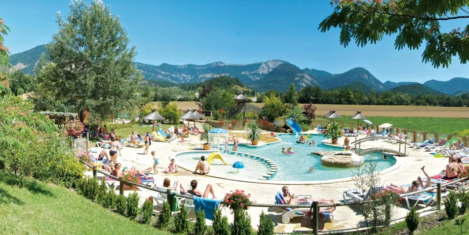 Camping L'Hirondelle France *****