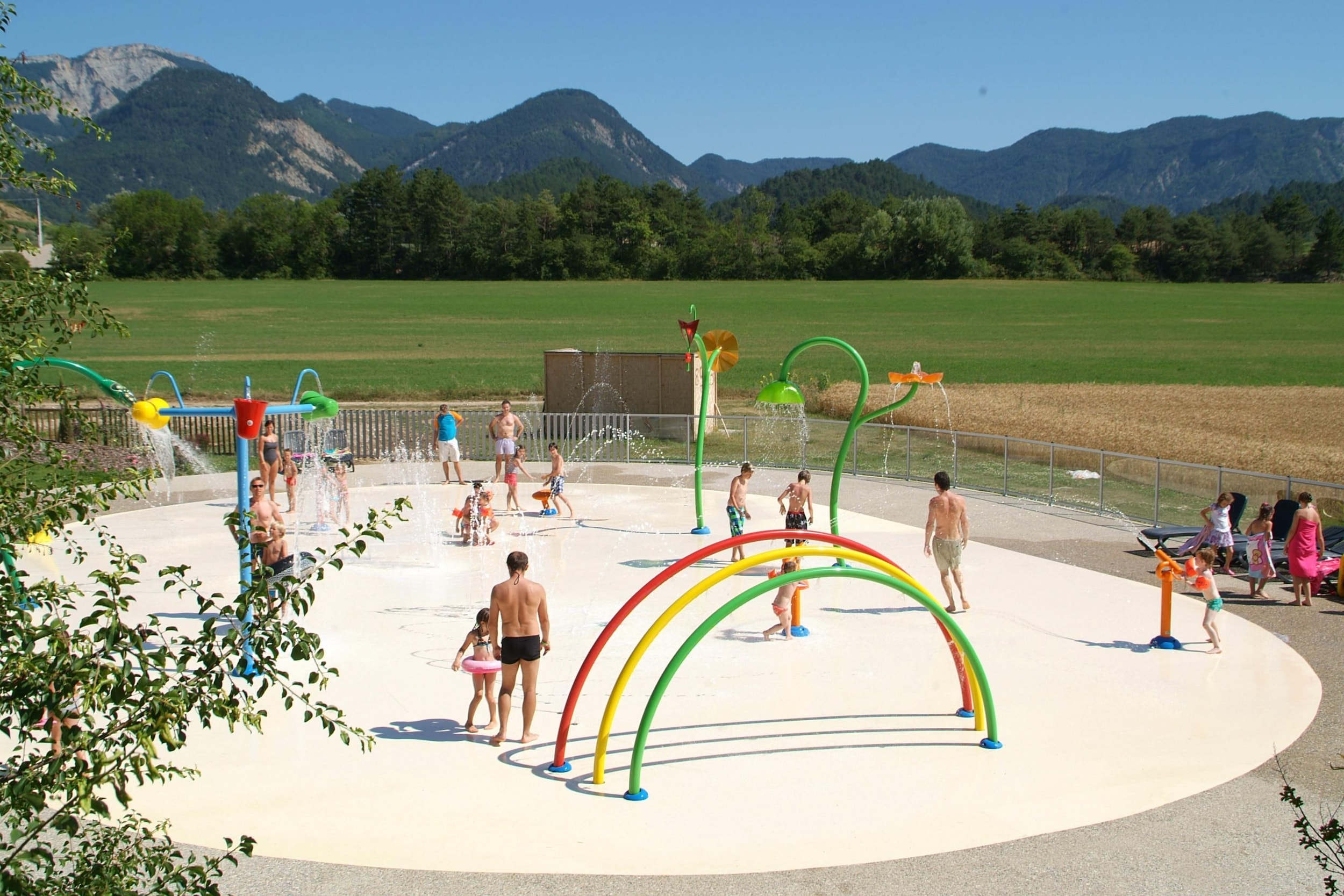 Camping L'Hirondelle France ***** — Photo 2