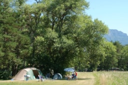 Camping L'Hirondelle - image n°10 - Roulottes