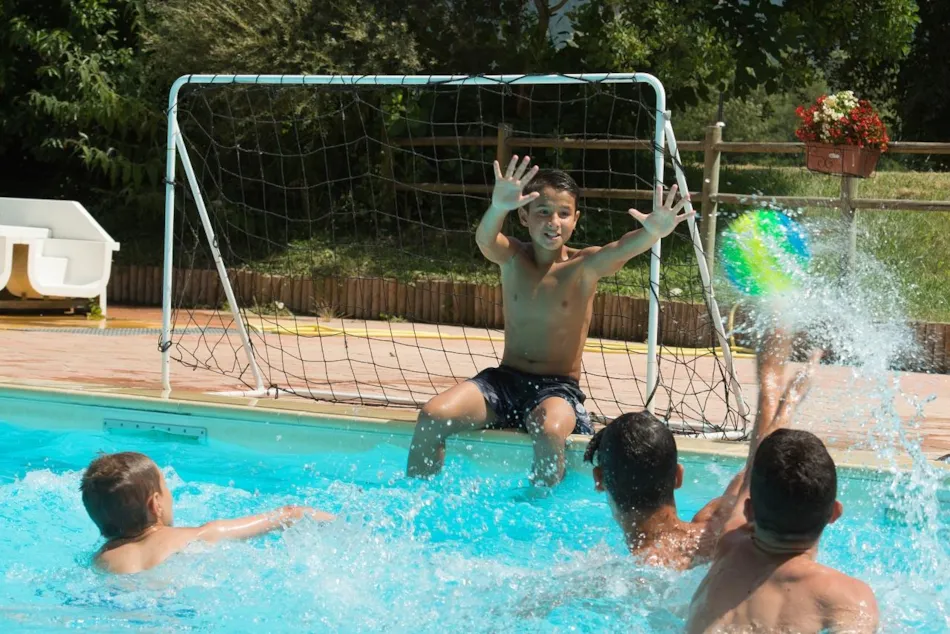 Camping L'Hirondelle France *****