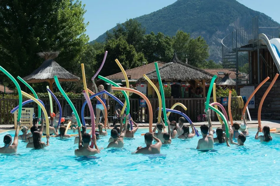 Camping L'Hirondelle France *****