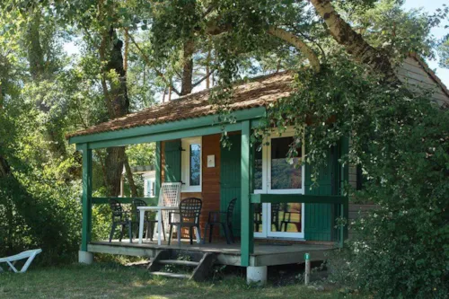 Location - Chalet Neva N° 80 - - image n°1 - Camping L'Hirondelle France *****