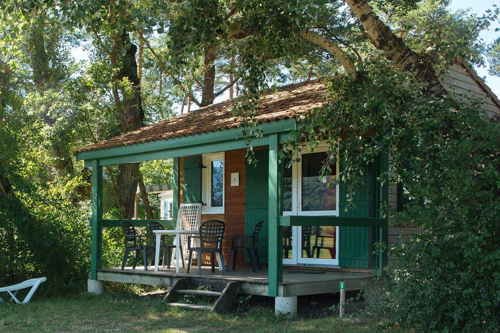 Huuraccommodatie - Chalet Neva Premium (Uitzicht Velden) Nr. 8, 18, 19 - - Camping L'Hirondelle