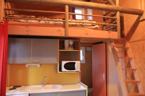 Accommodation - Chalet Maeva Mezzanine Premium (Field View) Nr 17 - - image n°5 - Camping L'Hirondelle France *****