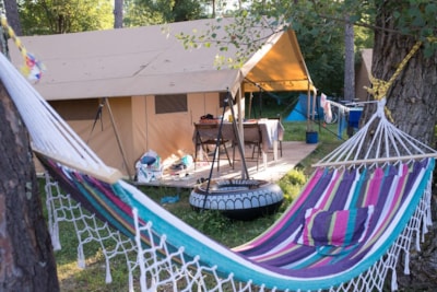 FOREST Lodge DELUXE (field view and private bathroom) nr 136 to 150 -