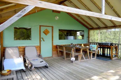 Location - Lodge Castor Premium (Côté Rivière) N° 88, 119, 121, 170, 176, 177 - - image n°5 - Camping L'Hirondelle France *****