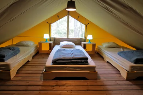 Accommodation - Lodge Woody Nr 6, 7, 11, 63, 64, 65 - - image n°5 - Camping L'Hirondelle France *****