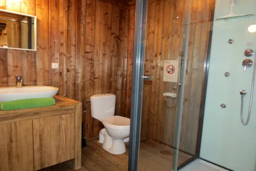 Accommodation - Lodge Woody Nr 6, 7, 11, 63, 64, 65 - - image n°8 - Camping L'Hirondelle France *****