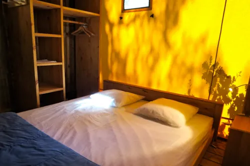 Accommodation - Lodge Woody Nr 6, 7, 11, 63, 64, 65 - - image n°9 - Camping L'Hirondelle France *****