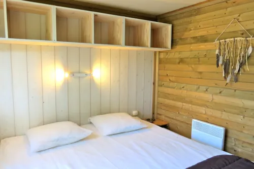 Location - Lodge Castor Premium (Côté Rivière) N° 88, 119, 121, 170, 176, 177 - - image n°8 - Camping L'Hirondelle France *****