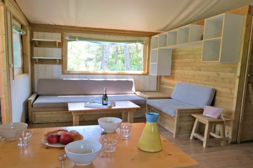 Location - Lodge Castor Premium (Côté Rivière) N° 88, 119, 121, 170, 176, 177 - - image n°6 - Camping L'Hirondelle France *****