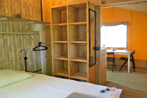 Location - Lodge Forest N° 24, 28, 57, 60, 62, 108, 126, 166, 166-1, 179, 179-1- - image n°6 - Camping L'Hirondelle France *****