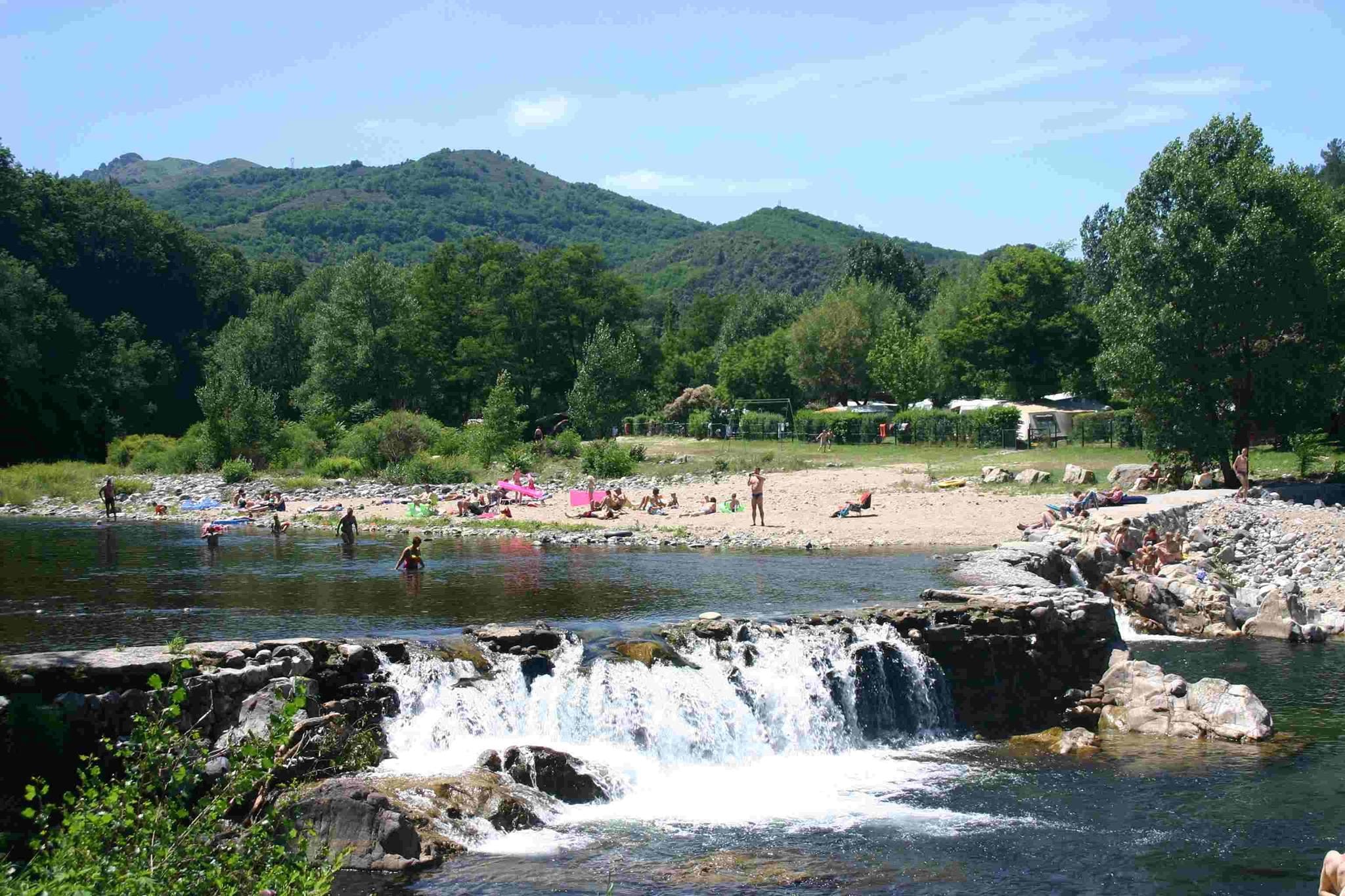 Camping Le Ventadour — Photo 3