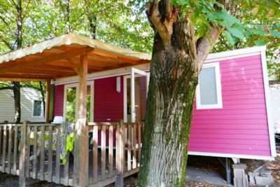 Mobile Home IRM 28 m² - 2 bedrooms - covered terrace - nice colour outside