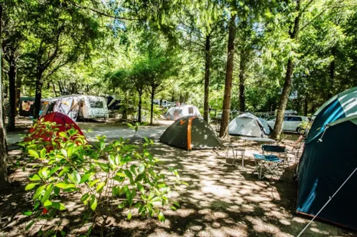 Stellplatz - Komfort Stellplatz - image n°4 - Camping La Marette Sites & Paysages