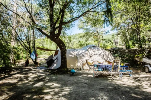 Stellplatz - Privileg Stellplatz Xl Wald - image n°3 - Camping La Marette Sites & Paysages