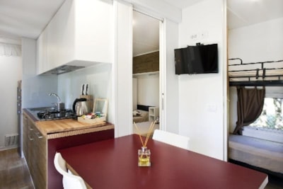 Maison — 3
