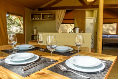 Country Lodge Tent — 2