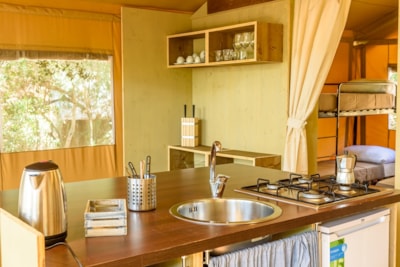 Country Lodge Tent — 3