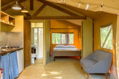 Big Country Lodge Tent - DogFriendly — 3