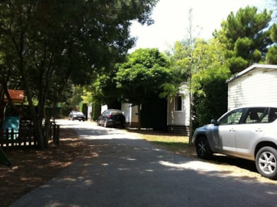 Mobilhome Cabasson - sheltered terrace