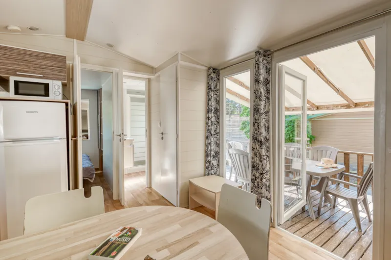 Mobil-Home Le Baou 3 Chambres - 33M² - Terrasse Couverte 15M²