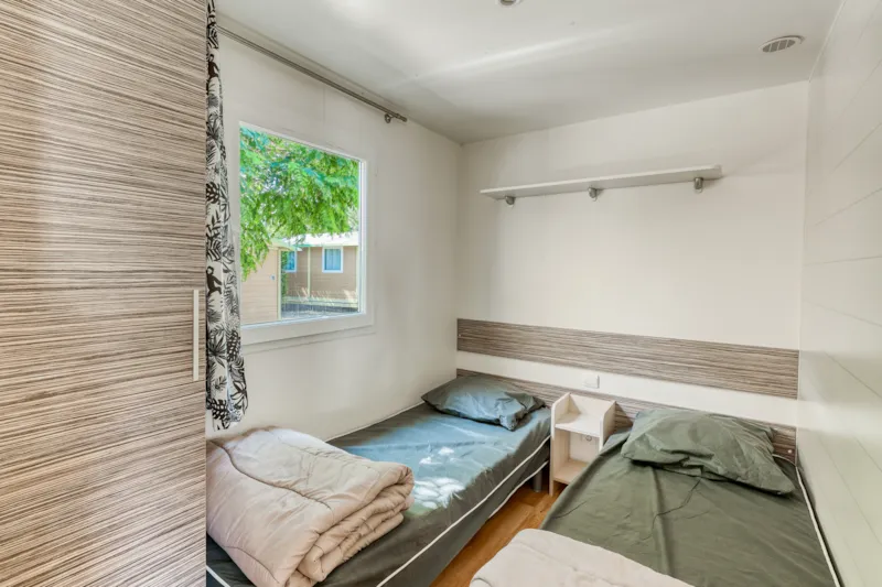 Mobil-Home Le Baou 3 Chambres - 33M² - Terrasse Couverte 15M²