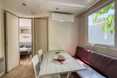 Cabasson Supérieur Mobile Home - 30 m² - 2 bedrooms - 12 m² covered patio