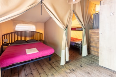 Cap Bénat Lodge Tent - 34 m² - 2 bedrooms - 15 m² covered terrace