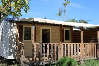 Mietunterkunft - Mobilheim Le Lavandou – 24 M² – 2 Schlafzimmer – Überdachte Terrasse 12 M² - Flower Camping Lou Cabasson