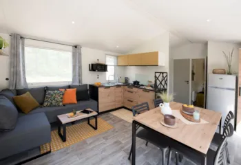 Mietunterkunft - Privilege 3 Chambres 2 Salles De Bain Terrasse Bois Et Auvent (-5 Ans) - Camping La Boulinière