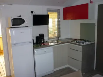 Mietunterkunft - Standard 3 Zimmer Hölzerne Terrasse + Vordach - Camping La Boulinière