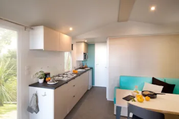 Mietunterkunft - Standard Hölzerne Terrasse + Vordach - Camping La Boulinière