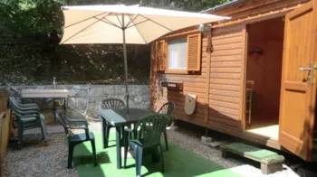 Location - Caravanes À Louer Pour 4 Personnes, Pas De Toilettes Ni Douche - Camping Mare Monti