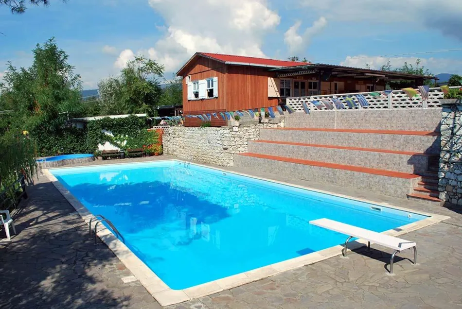 Camping Mare Monti