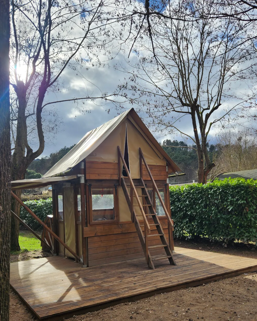 Location - Tente Perchée - Camping de la Vallée du Doux