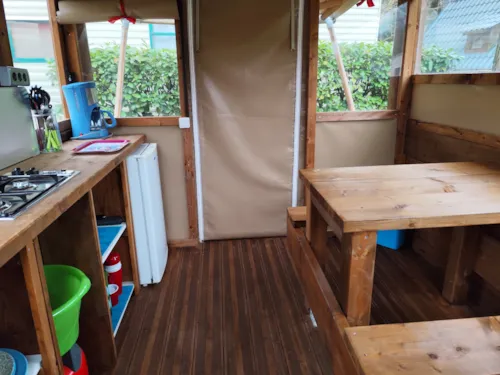 Mietunterkunft - Hochsitzzelt - image n°3 - Camping de la Vallée du Doux