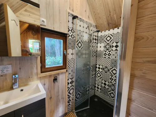 Mietunterkunft - Chalet Troll - image n°5 - Camping de la Vallée du Doux