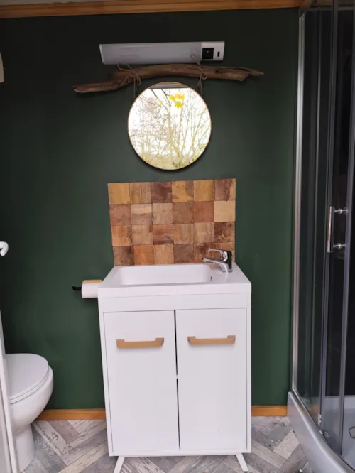 Accommodation - Chalet Pod 3 Personnes - image n°6 - Camping de la Vallée du Doux